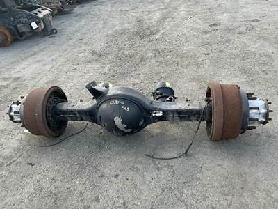 Meritor-Rockwell MR2014X Rear Axle Housing for a Freightliner Cascadia 125