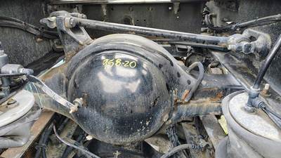 Meritor-Rockwell MR2014X Rear Axle Housing for a Peterbilt 579