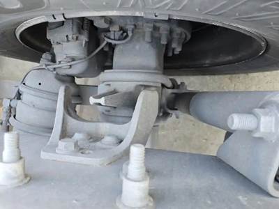 Meritor-Rockwell MR2014X Rear Axle Housing for a International RH613