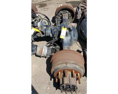 Meritor-Rockwell MR2014X Rear Axle Housing for a Freightliner Cascadia 125