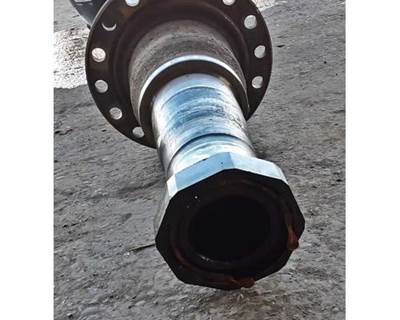 Meritor-Rockwell MR2014X Rear Axle Housing for a Volvo VNL