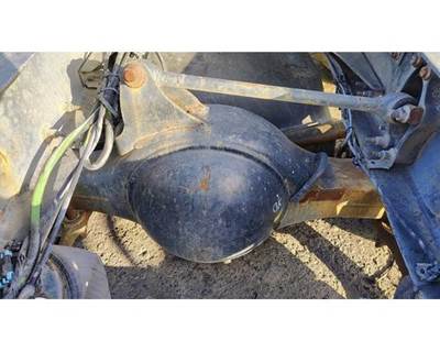 Meritor-Rockwell MR2014X Rear Axle Housing for a Mack CXU613