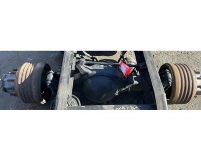 Meritor-Rockwell MR2014X Rear Axle Housing for a Freightliner Cascadia 113