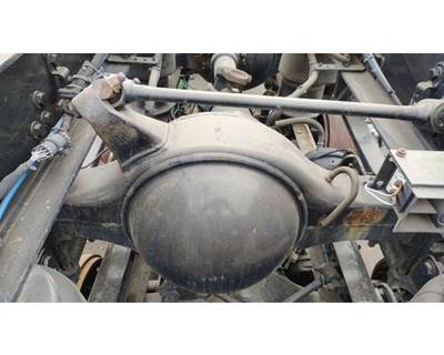 Meritor-Rockwell MR2014X Rear Axle Housing for a Freightliner Cascadia 125