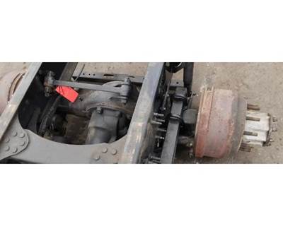 Meritor-Rockwell MR2014X Rear Axle Housing for a Volvo VNL