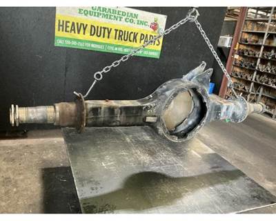 Meritor-Rockwell MR2014X Rear Axle Housing for a Volvo VNL