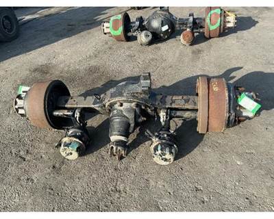 Meritor-Rockwell MR2014X Rear Axle Housing