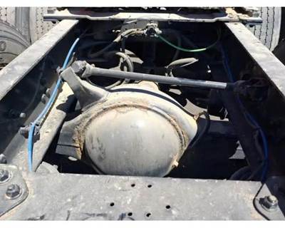 Meritor-Rockwell MR2014X Rear Axle Housing for a Freightliner Cascadia 126