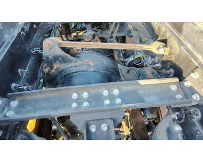 Meritor-Rockwell MR2014X Rear Axle Housing for a Mack CXU613