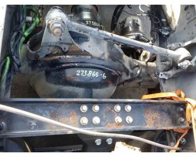 Meritor-Rockwell MR2014X Rear Axle Housing for a Mack CXU613