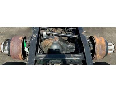 Meritor-Rockwell MR2014X Rear Axle Housing for a International LT625