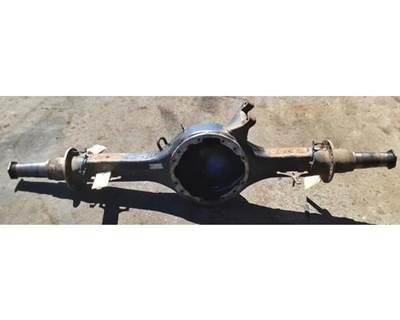Meritor-Rockwell MR2014X Rear Axle Housing for a Freightliner Cascadia 125