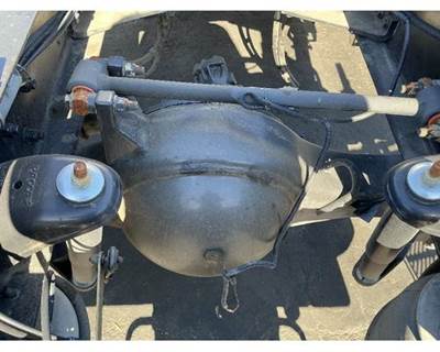 Meritor-Rockwell MR2014X Rear Axle Housing for a Kenworth T680
