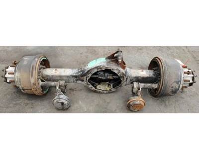 Meritor-Rockwell MR2014X Rear Axle Housing for a Volvo VNL