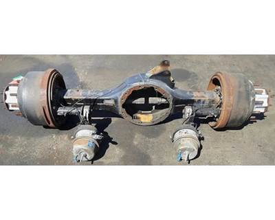Meritor-Rockwell MR2014X Rear Axle Housing for a Volvo VNL