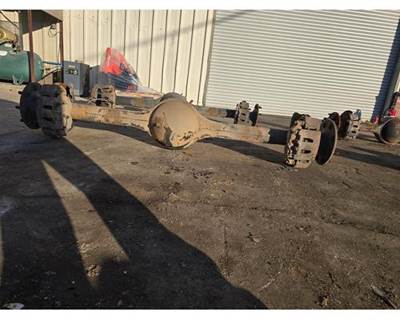 Meritor-Rockwell MS10113 Rear Axle Housing for a Freightliner MT45 Chassis