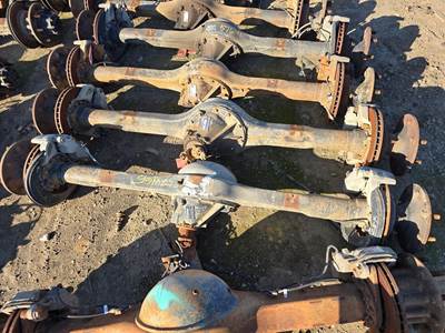 Meritor-Rockwell MS113 Rear Axle Housing for a Freightliner MT45 Chassis