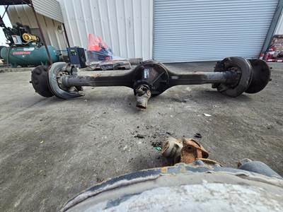 Meritor-Rockwell MS113 Rear Axle Housing for a Freightliner MT45 Chassis