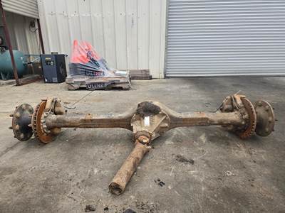 Meritor-Rockwell MS113 Rear Axle Housing for a Freightliner MT45 Chassis