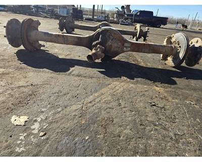 Meritor-Rockwell MS113 Rear Axle Housing for a Freightliner MT45 Chassis