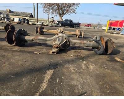 Meritor-Rockwell MS113 Rear Axle Housing for a Freightliner MT45 Chassis