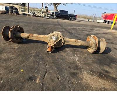 Meritor-Rockwell MS113 Rear Axle Housing for a Freightliner MT45 Chassis
