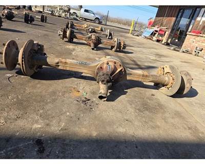 Meritor-Rockwell MS113 Rear Axle Housing for a Freightliner MT45 Chassis