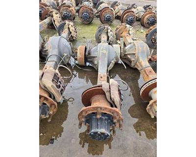 Meritor-Rockwell MS113 Rear Axle Housing for a Workhorse Custom Chassis W62