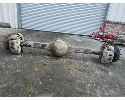 Meritor-Rockwell MS12113 Rear Axle Housing for a Freightliner MT45 Chassis