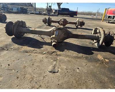 Meritor-Rockwell MS12113 Rear Axle Housing for a Freightliner MT45 Chassis