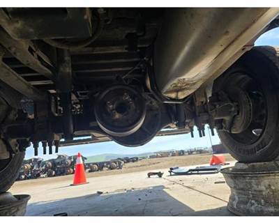 Meritor-Rockwell MS12113 Rear Axle Housing for a Workhorse W42