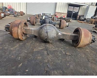 Meritor-Rockwell MS1714X Rear Axle Housing for a International DuraStar 4300