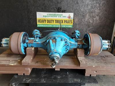 Meritor-Rockwell R170 Rear Axle Housing for a Volvowhitegmc Other