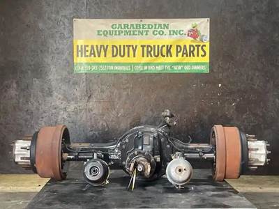 Meritor-Rockwell RR20145 Rear Axle Housing for a Freightliner FLD120