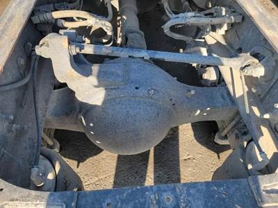 Meritor-Rockwell RR20145 Rear Axle Housing