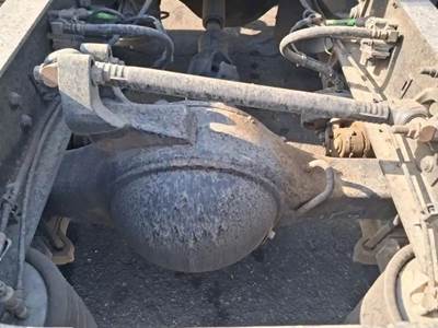 Meritor-Rockwell RR20145 Rear Axle Housing for a International Prostar