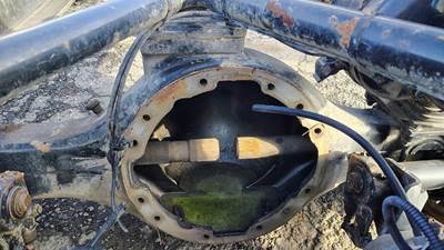 Meritor-Rockwell RR20145 Rear Axle Housing