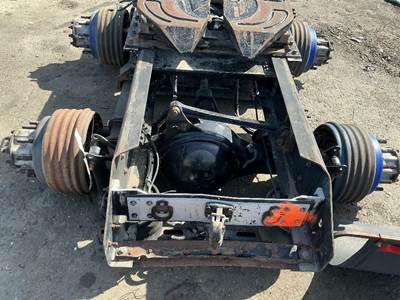 Meritor-Rockwell RR20145 Rear Axle Housing for a Volvo VNL