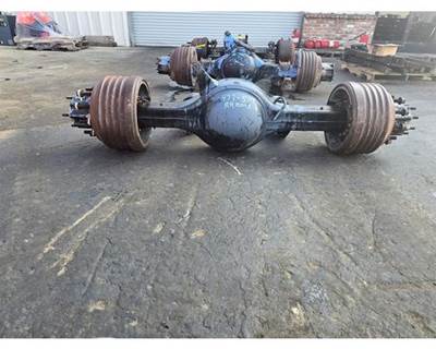 Meritor-Rockwell RR20145 Rear Axle Housing for a Freightliner Cascadia 125