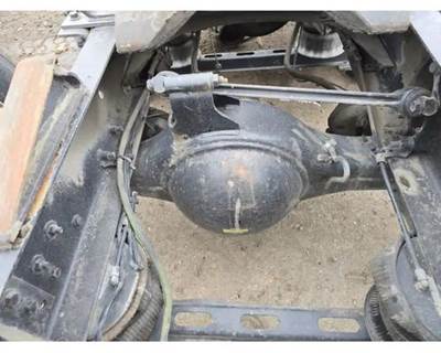 Meritor-Rockwell RR20145 Rear Axle Housing for a Volvo VNM