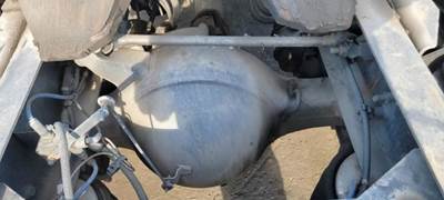 Meritor-Rockwell RR/RS23160 Rear Axle Housing for a Freightliner Cascadia 113