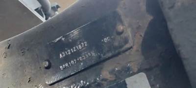 Meritor-Rockwell RR/RS23160 Rear Axle Housing for a Freightliner Cascadia 113