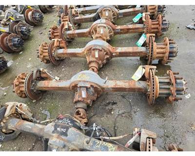 Meritor-Rockwell RS120 Rear Axle Housing for a Freightliner MT45 Chassis