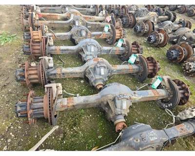 Meritor-Rockwell RS120 Rear Axle Housing for a Freightliner MT45 Chassis