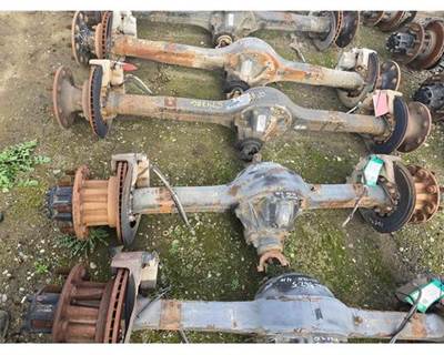 Meritor-Rockwell RS13120 Rear Axle Housing for a Freightliner MT45 Chassis