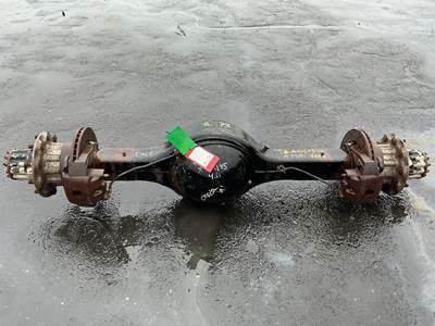 Meritor-Rockwell RS17145 Rear Axle Housing for a Freightliner FL60