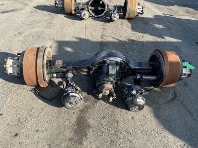 Meritor-Rockwell RS21145 Rear Axle Housing for a Sterling SC8000 Cargo