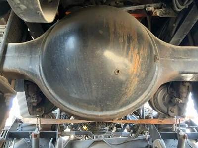 Meritor-Rockwell RS21230 Rear Axle Housing for a Freightliner FC70 CARGO