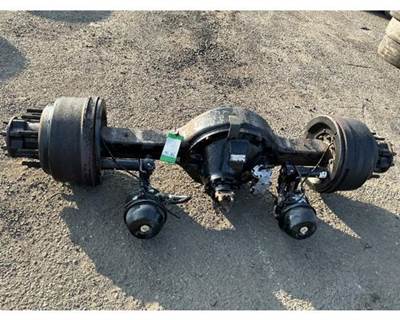 Meritor-Rockwell RS21230 Rear Axle Housing for a Freightliner FC70 CARGO