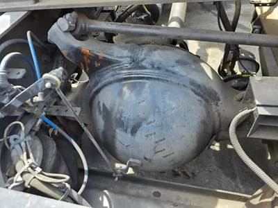 Meritor-Rockwell RS23160 Rear Axle Housing for a Meritor/Rockwell RS23160